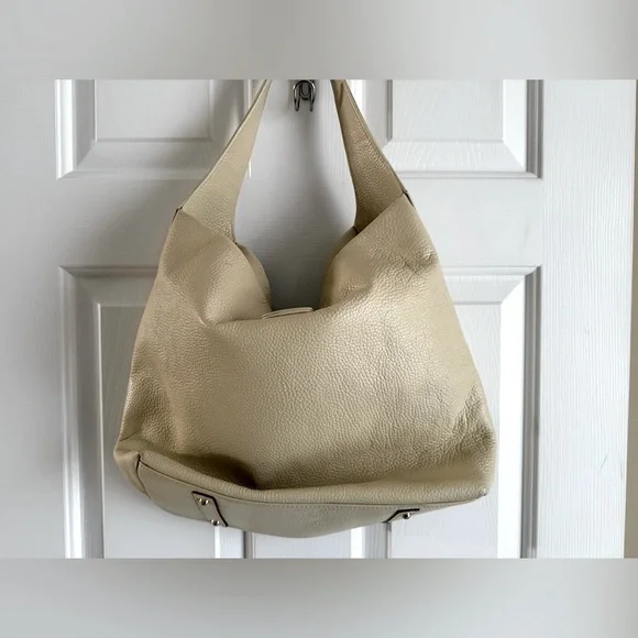 Dooney & Bourke Logo Lock pebble grain leather hobo bag - Picture 4 of 16